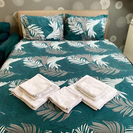 Apartment Centrum - Free Private Parking Нови Сад Екстериор снимка