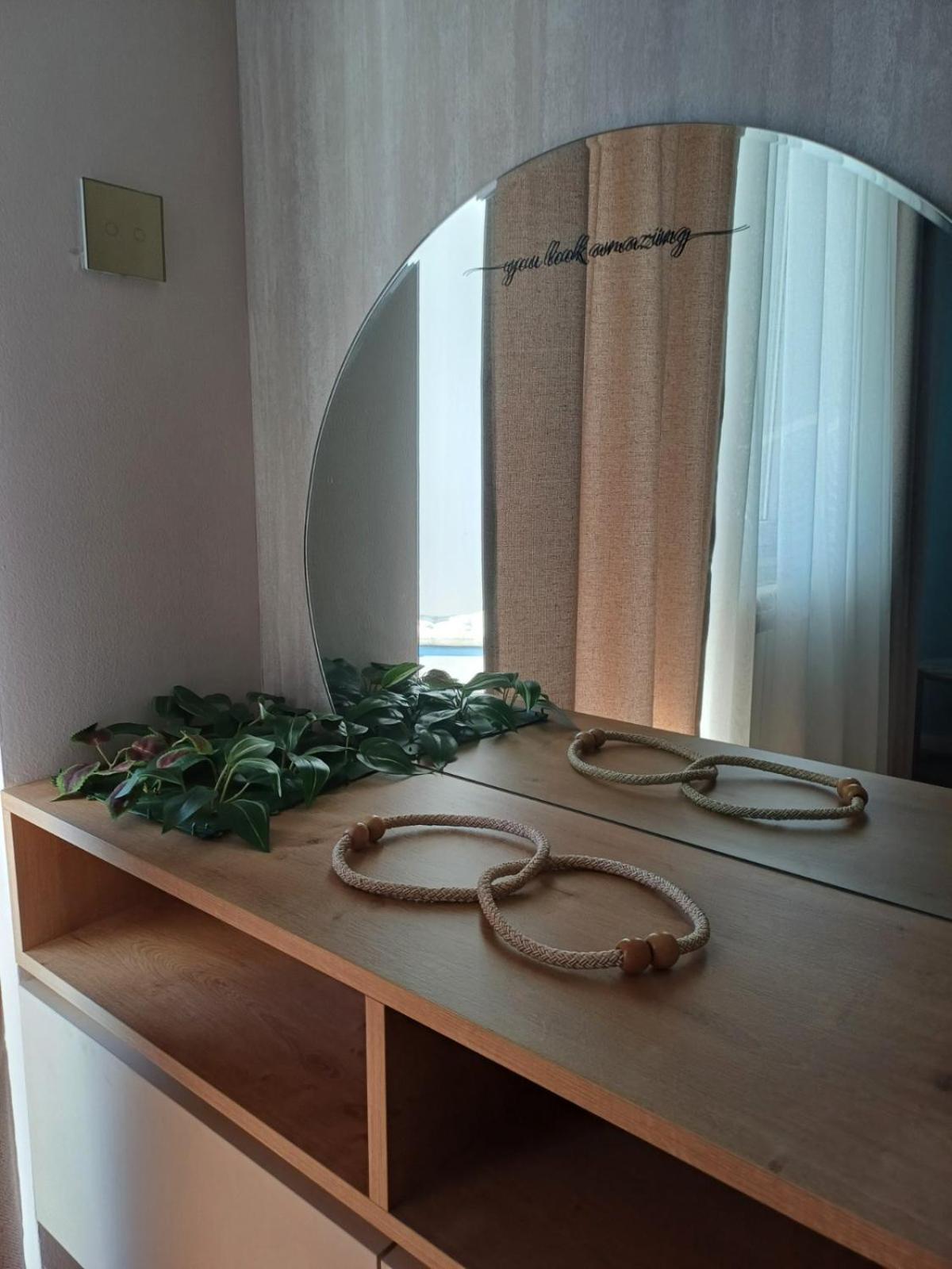 Apartment Centrum - Free Private Parking Нови Сад Екстериор снимка